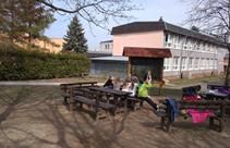 Výlet do centra Plzně, aktivity na zahradě v 1. oddělení - duben 2019